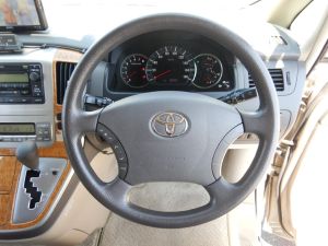 alphard interior