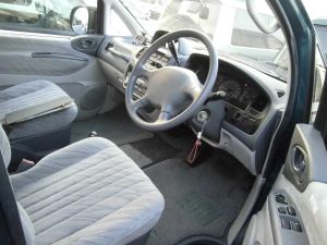 delica interior