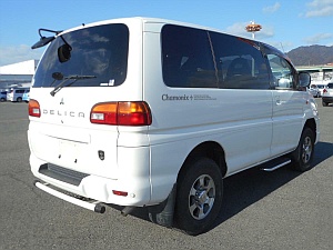 delica exterior