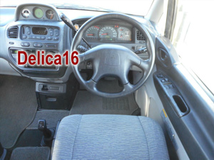 delica interior