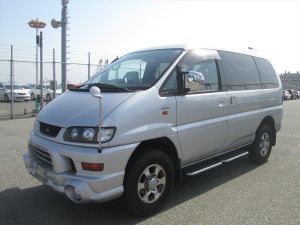 delica exterior