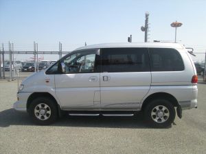 delica exterior