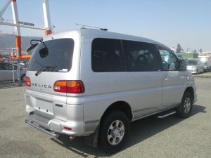 delica exterior