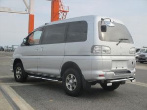 delica exterior