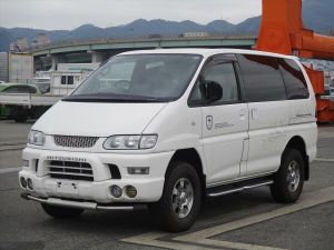 delica exterior