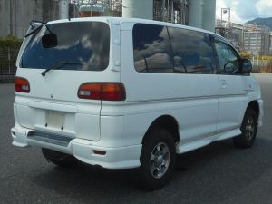 delica exterior