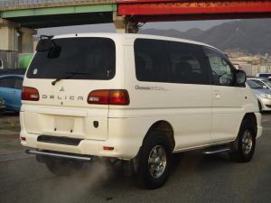 delica exterior