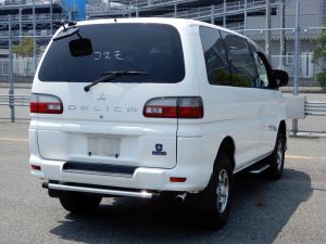 delica exterior