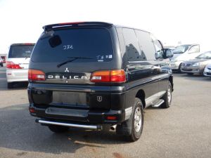 delica exterior