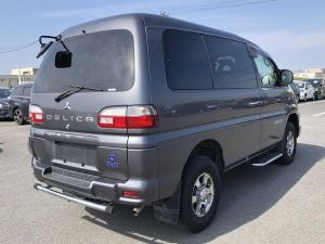 delica exterior