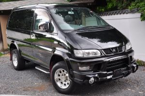 delica exterior