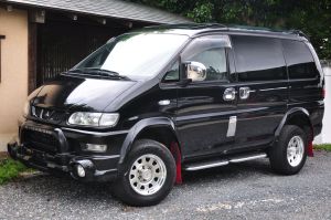 delica exterior