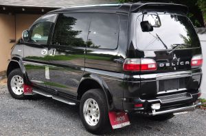 delica exterior