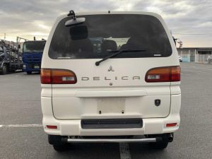 delica exterior